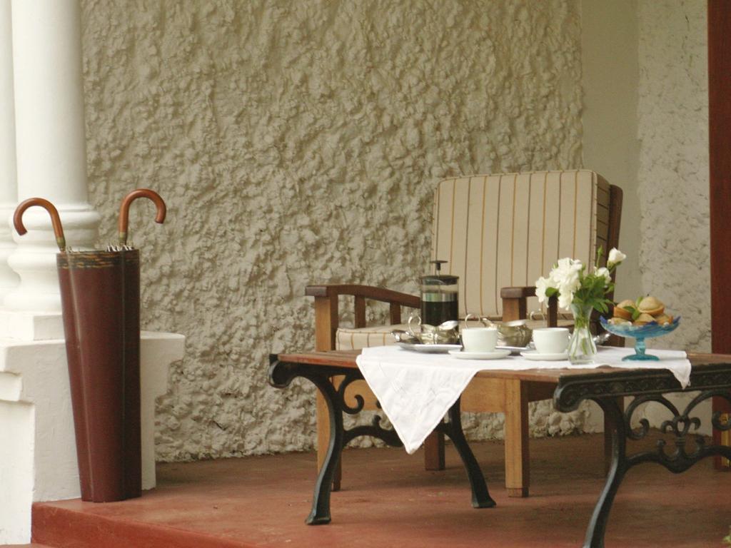 Leeuwenbosch Country House - Reserva de Amakhala Habitación foto